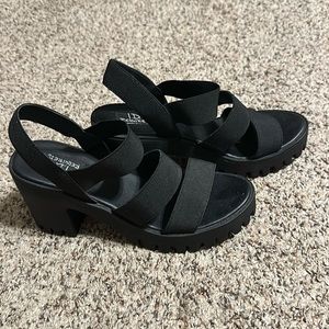 Platform dress sandals